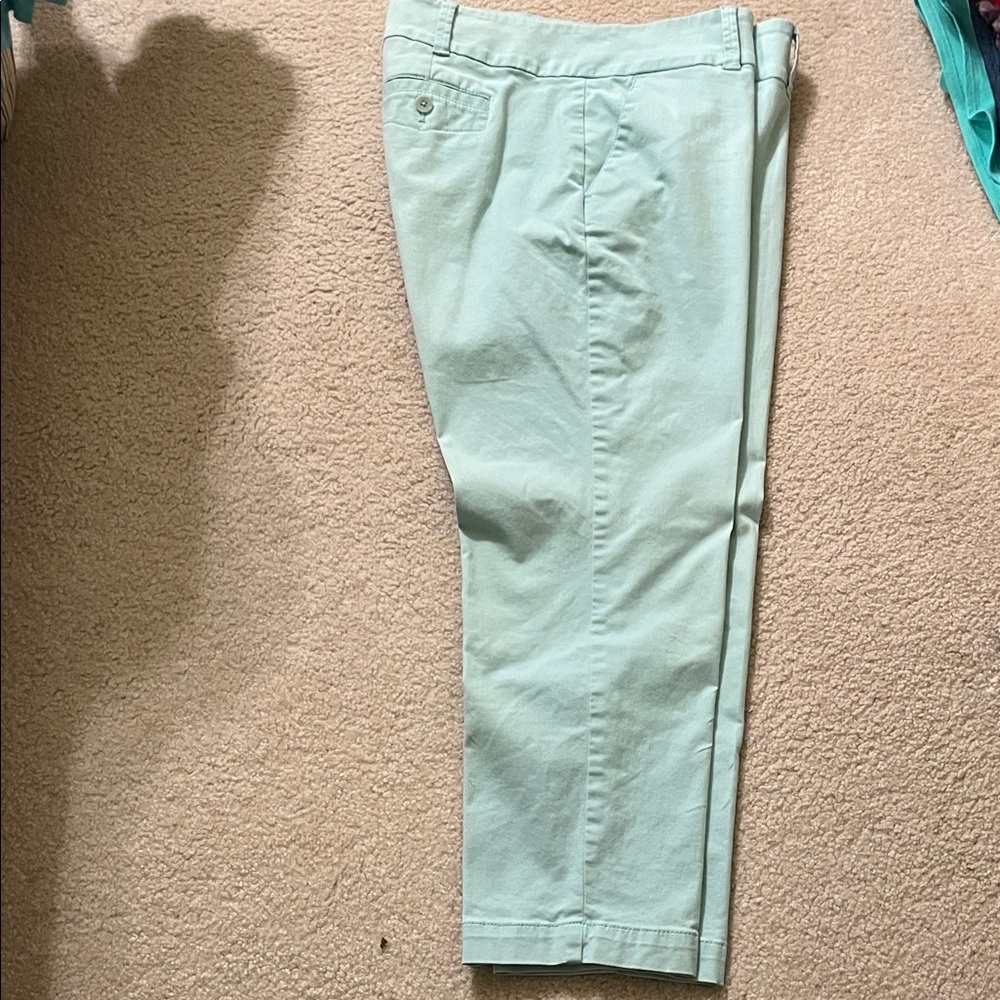 Talbots women’s capris